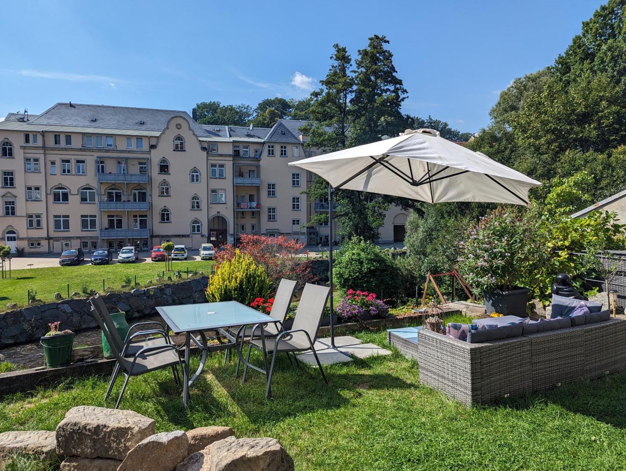 Famzi - Urlaubsmagie - Familienwohnung Mit Gemeinschaftsgarten, -Sauna & -Pool Зебниц Екстериор снимка