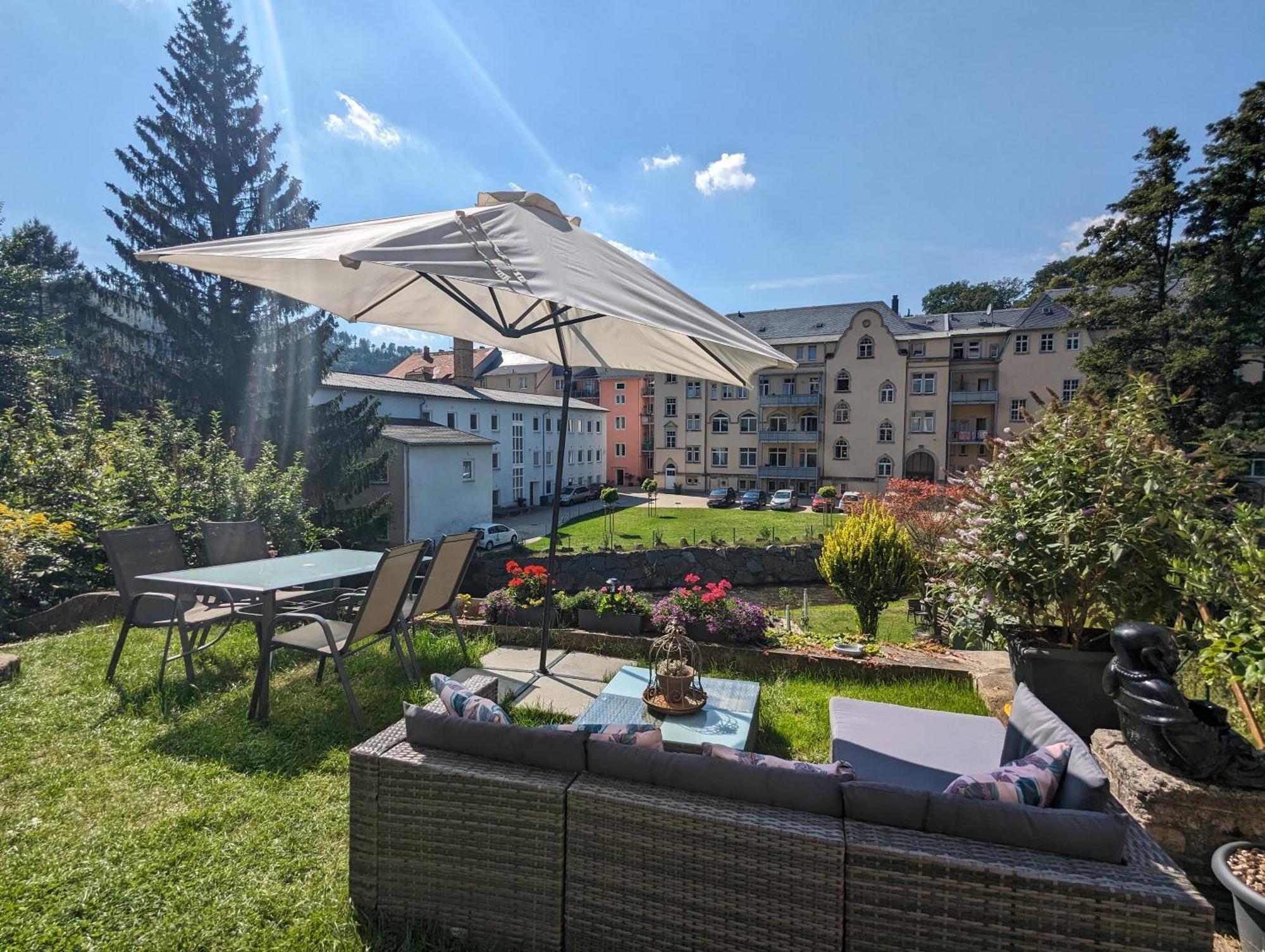 Famzi - Urlaubsmagie - Familienwohnung Mit Gemeinschaftsgarten, -Sauna & -Pool Зебниц Екстериор снимка