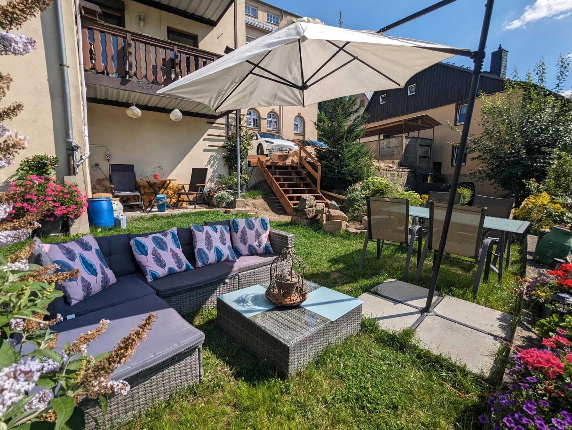 Famzi - Urlaubsmagie - Familienwohnung Mit Gemeinschaftsgarten, -Sauna & -Pool Зебниц Екстериор снимка