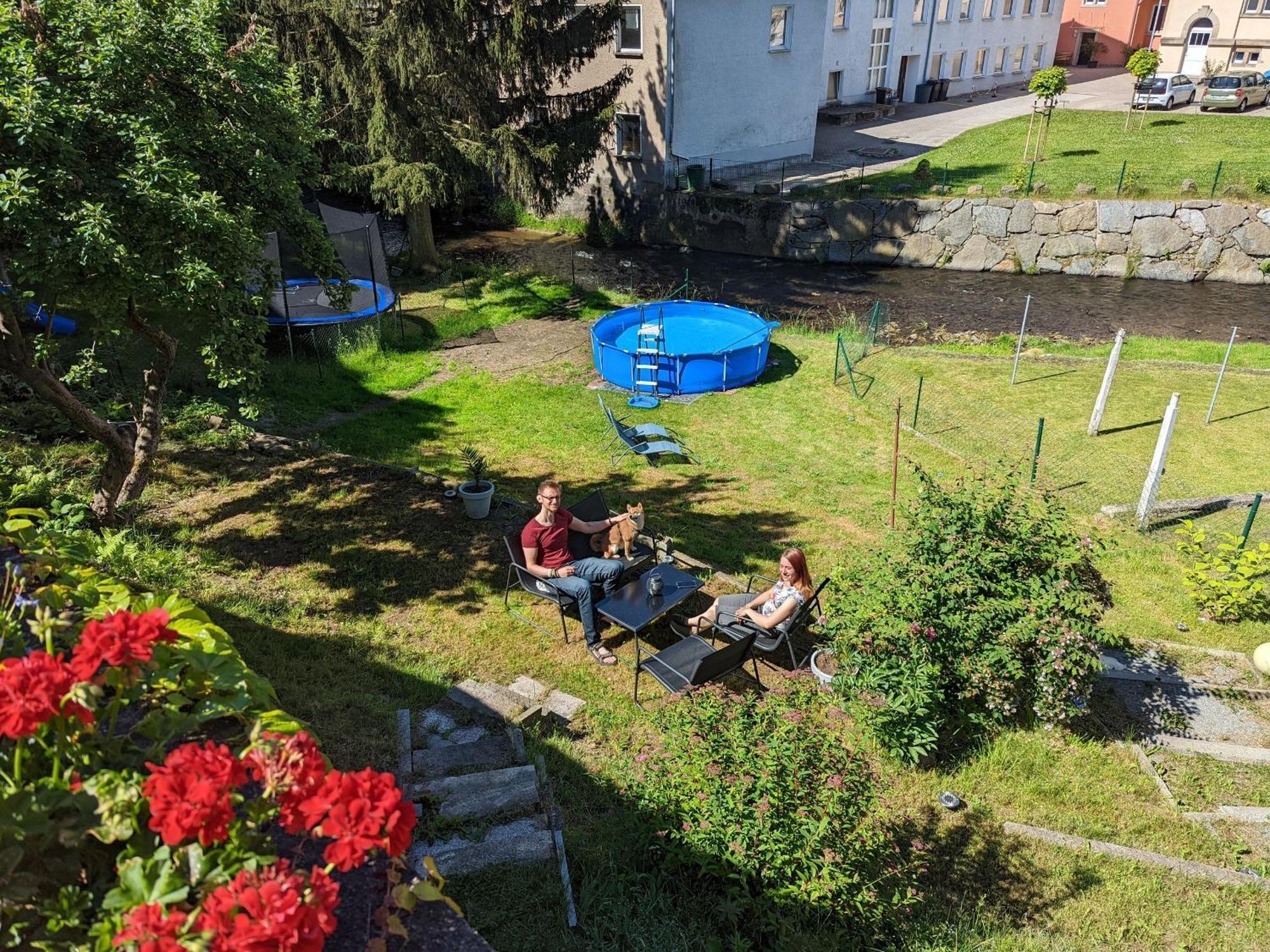 Famzi - Urlaubsmagie - Familienwohnung Mit Gemeinschaftsgarten, -Sauna & -Pool Зебниц Екстериор снимка